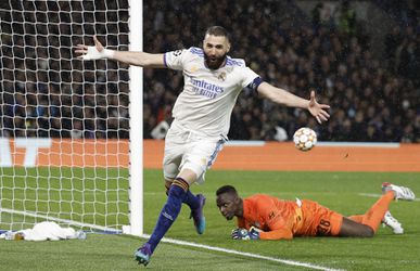 Karim Benzema doet Chelsea in z'n eentje heel veel pijn