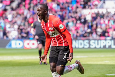Jordan Teze blijft langer bij PSV: contract verlengd tot 2025