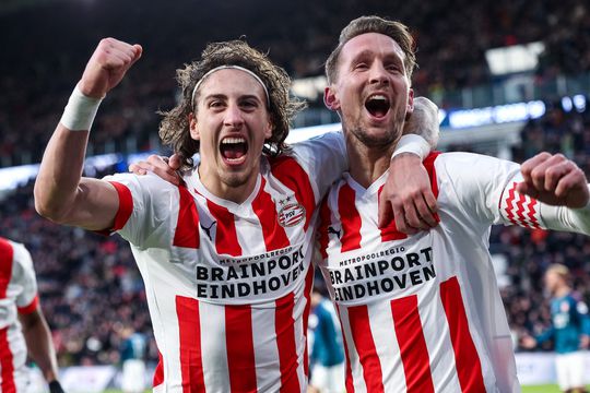 PSV knikkert FC Twente uit de titelstrijd in de Eredivisie