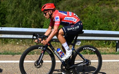 Houdt rode Remco Evenepoel stand? Check het loodzware profiel van de 8e Vuelta-rit