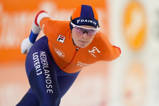 Irene Schouten spurt naar Europese massastart-titel