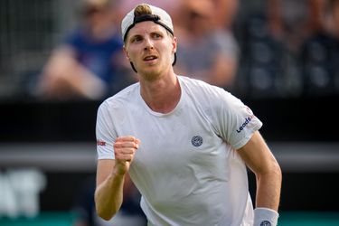 Gijs Brouwer mag zich klaarmaken voor debuut op Wimbledon na zege in kwalificatiefinale