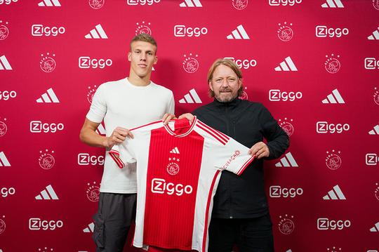 Ajax heeft beet: Kroatische verdediger tekent in Amsterdam