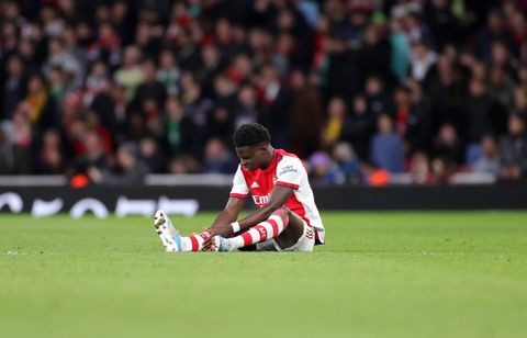 📸 | Bukayo Saka speelde tegen Leicester City met vette gepersonaliseerde schoenen