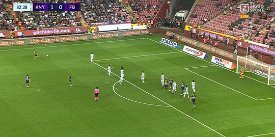 😂🎥 | Prima vrije trap-tactiekje bij de spelers van Fenerbahçe