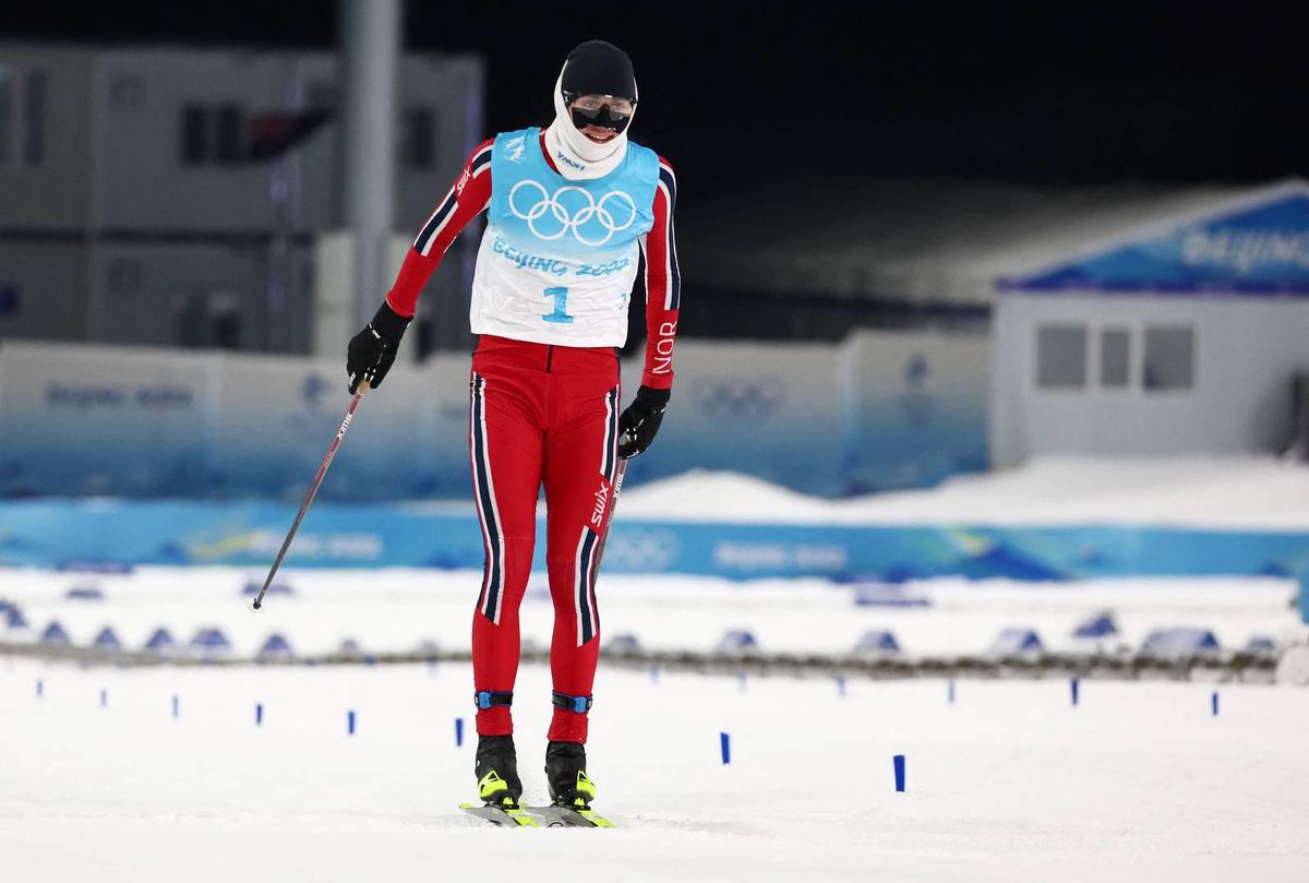 Noorse skiër droomt al van olympisch goud, maar neemt verkeerde afslag en kan medaille vergeten