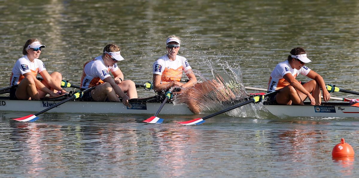 Nederland gaat maar door bij WK roeien: zilver voor dubbelvier