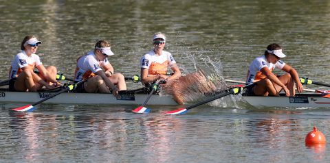 Nederland gaat maar door bij WK roeien: zilver voor dubbelvier