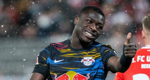 Officieel: Brian Brobbey keert tijdelijk terug op het oude nest