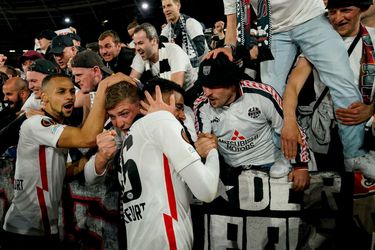 Eintracht Frankfurt 5e club in Duitsland die magische ledengrens bereikt