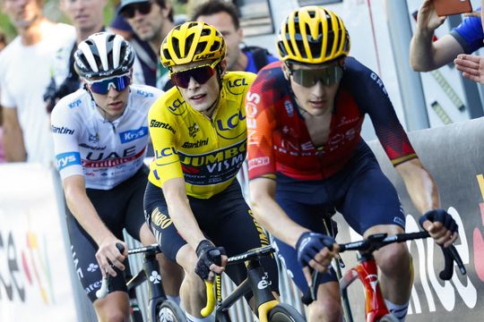 Een tijdrit met een fietswissel én een stevige klim: dit is de 16e etappe van de Tour de France