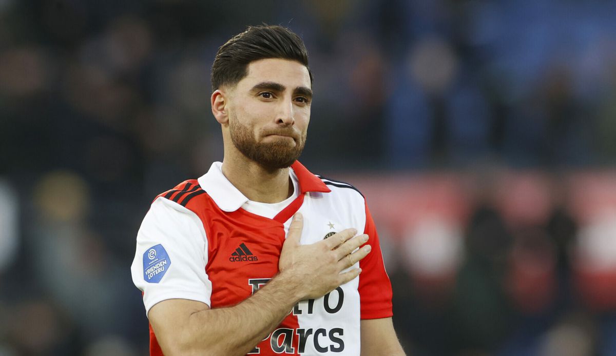 Man of the Match Alireza Jahanbakhsh voelt liefde van De Kuip: 'Dat was heel mooi'