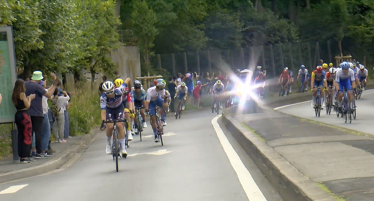 📸 | Julian Alaphilippe kan boete verwachten na laatste etappe Tour de France