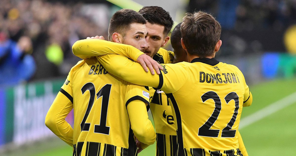 Code geel-zwart! Vitesse blaast Rapid Wien omver op weg naar 8e finales Conference League