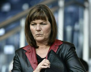 Adrien Rabiots mama onderhandelt bikkelhard bij Manchester United: meer salaris dan bij Juve