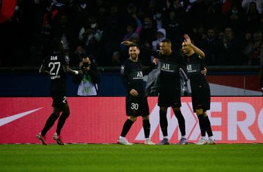 PSG en MNM draaien nog stroefjes, maar Lionel Messi maakt wel zijn 1e Ligue 1-doelpunt