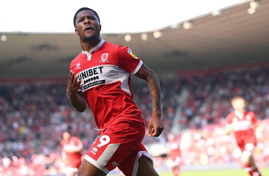 Nieuwe Ajacied Chuba Akpom mag nog niet meedoen tegen Excelsior