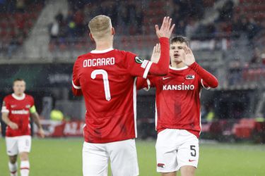 🎥 | Odgaard schiet AZ naar vroege voorsprong tegen Dnipro-1