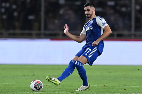 Ajax bevestigt: Josip Sutalo komt over van Dinamo Zagreb