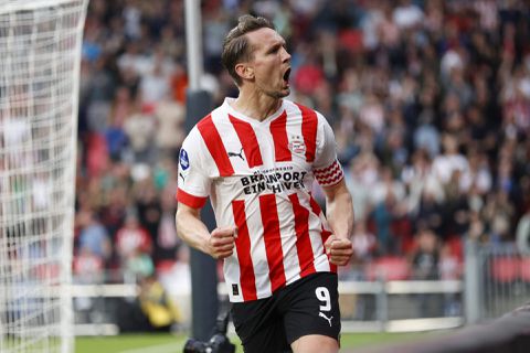 PSV wint nipt van Fortuna Sittard en slaat enorme slag in strijd om 2e plek