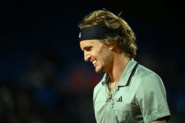 Alexander Zverev loopt leeg over Daniil Medvedev: 'Eén van de oneerlijkste spelers ter wereld'