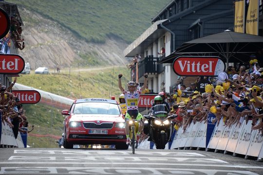 Majka wint weer bergrit, Mollema doet goede zaken