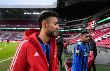 Noussair Mazraoui gaat niet bijtekenen bij Ajax: 'Ik heb met andere clubs gesproken, ja'