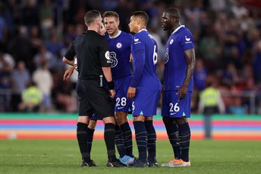 Premier League: Chelsea stelt teleur en verliest bij Southampton, Sinisterra scoort weer voor Leeds