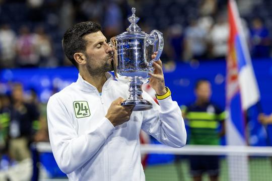 Djoko doet het weer! Novak Djokovic wint US Open en evenaart stokoud record