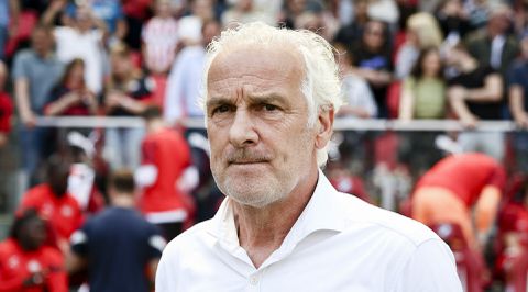 Opstelling PSV tegen AZ: met deze namen wil Fred Rutten plek 2 veiligstellen