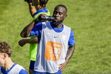 'Feyenoord wil recordbedrag voor Geertruida: minimaal even goed als Timber'