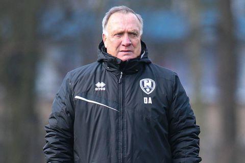 Zou het echt? Dick Advocaat stopt na dit seizoen als trainer van ADO