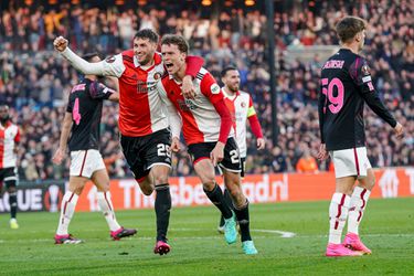 Poll! Gaan AZ en Feyenoord door naar de halve finale in Europa?