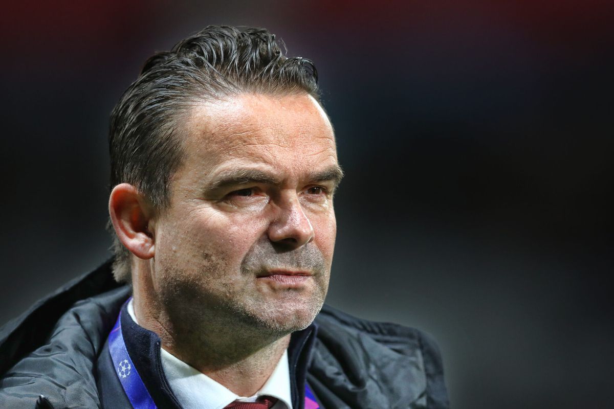 Marc Overmars moet vrezen voor tuchtzaak: Ajax is verplicht officiële melding te maken