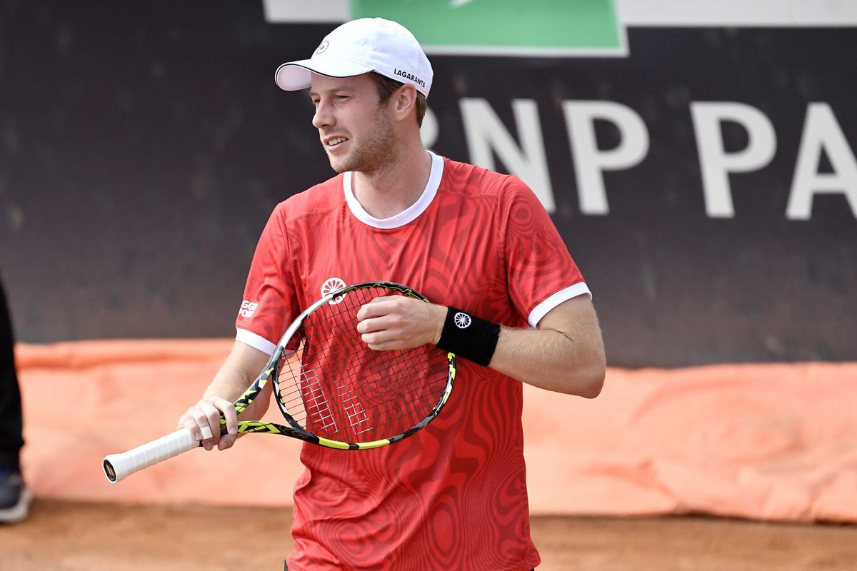 Botic van de Zandschulp meer dan matig: uitgeschakeld in Roland Garros door debutant