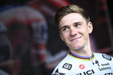 Remco Evenepoel gaat in Giro d’Italia voor 2e eindzege in grote ronde: ‘Kijk er heel erg naar uit’