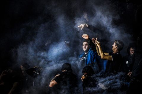 FC Utrecht deelt stadionverboden uit na vuurwerk en discriminatie bij eigen fans