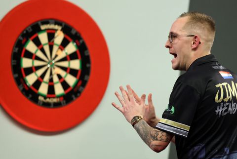 4 uit 24: Jimmy Hendriks verlaat WK na horrorshow op de dubbels