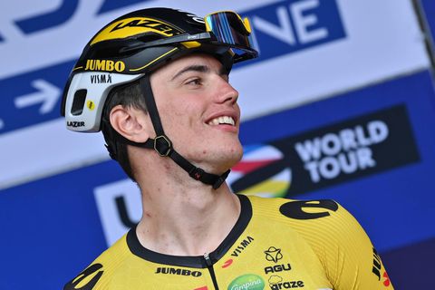 Sprinttalent Joey Kooij is iedereen de baas bij Circuit Cycliste Sarthe
