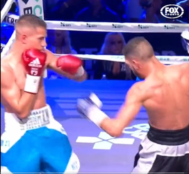 🎥 | Kandidaat voor knock-out van het jaar! Dana Coolwell deelt enorme zweepslag uit