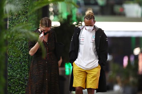 Lewis Hamilton zit niet lekker in zijn vel: 'Kijk ernaar uit te vertrekken'