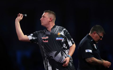 Dobey is niet blij met 'mentor' Anderson: 'In de rust zei hij dingen die ik niet leuk vond'