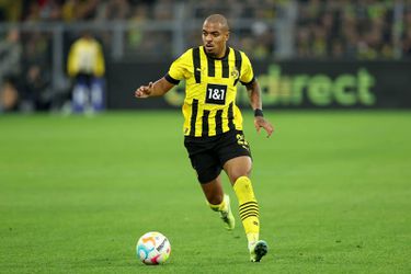In Qatar afwezige Malen toont goede vorm bij Dortmund met 2 treffers tijdens Azië-tour