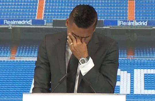 🎥 | Casemiro in tranen bij afscheid van Real Madrid