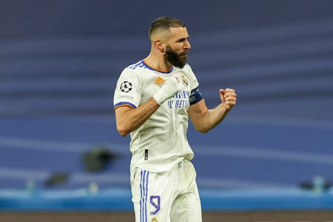 😂📸 | Social media gaat stuk om ontwerp van Benzema-spandoek: 'Lijkt echt sprekend'