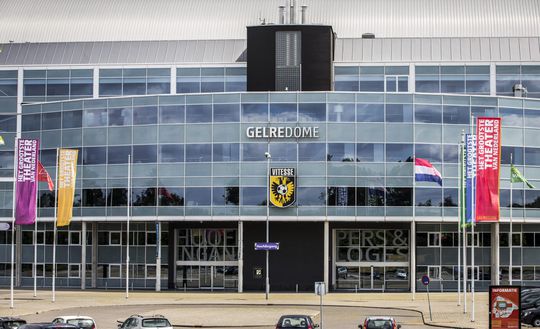 Oyf scheldt schulden kwijt: Vitesse meer zeggenschap in nieuwe eigenaar
