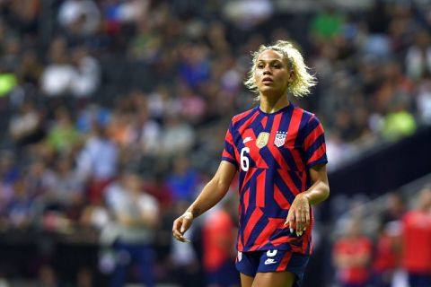 Dochter van Dennis Rodman wordt bestbetaalde speelster in de National Women's Soccer League