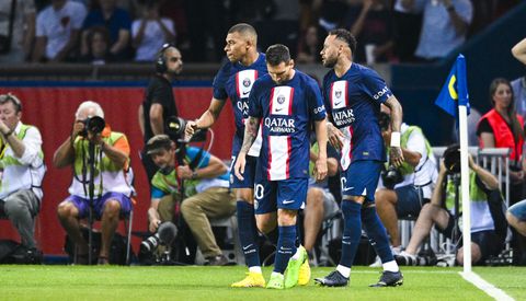 'Sergio Ramos moest ruziënde Mbappé en Neymar uit elkaar houden in kleedkamer'