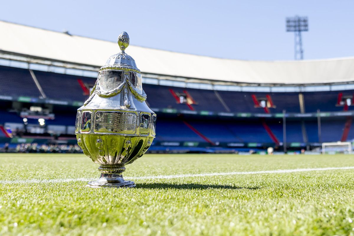 Loting halve finales TOTO KNVB Beker: Spakenburg ontvangt PSV