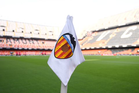 Valencia ontslaat directeur na bedreigen speler in gelekte gesprekken